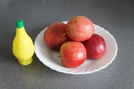 Яблочно-лимонный пирог в мультиварке: шаг 2