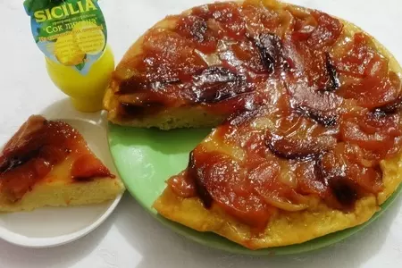 Пирог с яблоками и сливами: шаг 8