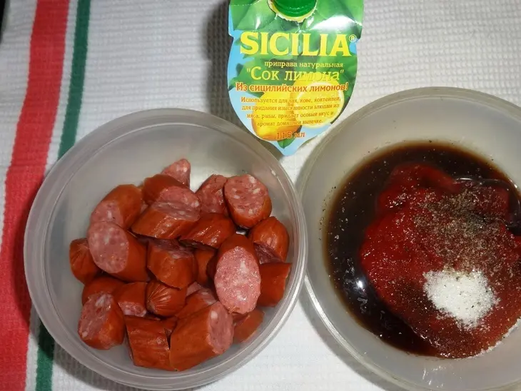 Тушеная капуста с колбасками: шаг 6
