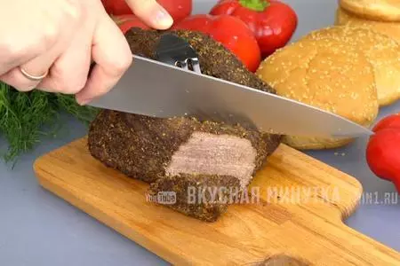 Как быстро приготовить мясо для бутербродов?: шаг 3