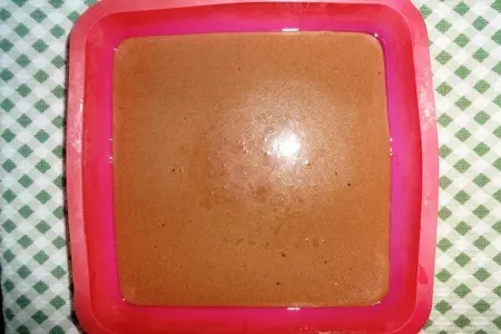 Быстрый шоколадный мини-торт с орехами: шаг 5