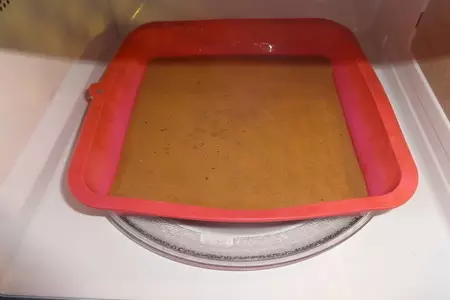 Быстрый шоколадный мини-торт с орехами: шаг 6