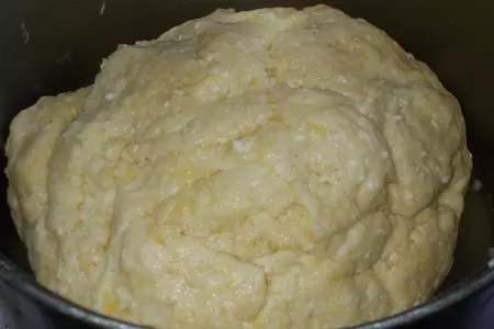 Творожный пирог со сметаной и ягодами: шаг 1
