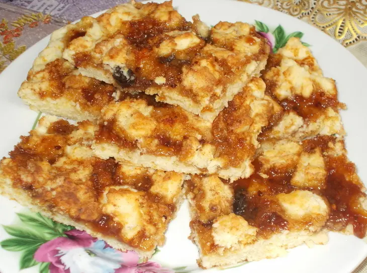 Творожный пирог с вареньем и корицей: шаг 4