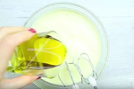 Шарлотка с целыми яблоками (любимый рецепт): шаг 2