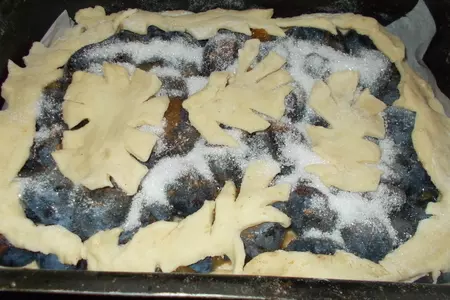 Пирог с черносливом и корицей: шаг 3