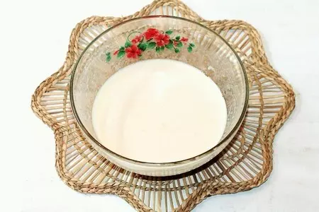 Вафельные трубочки с малиновыми сливками: шаг 4