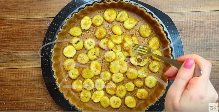 Банановый пирог быстро и вкусно: шаг 4