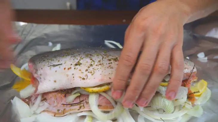 Рыба по-царски с овощами запеченная в духовке: шаг 6