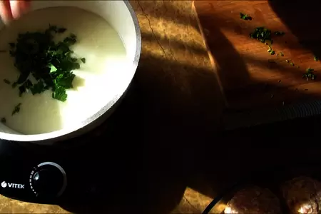Картофельно-мясные котлеты в духовке: шаг 5