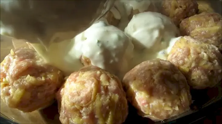Картофельно-мясные котлеты в духовке: шаг 6