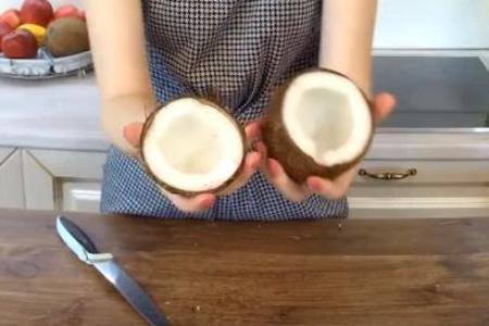 Как сделать кокосовую стружку: шаг 3