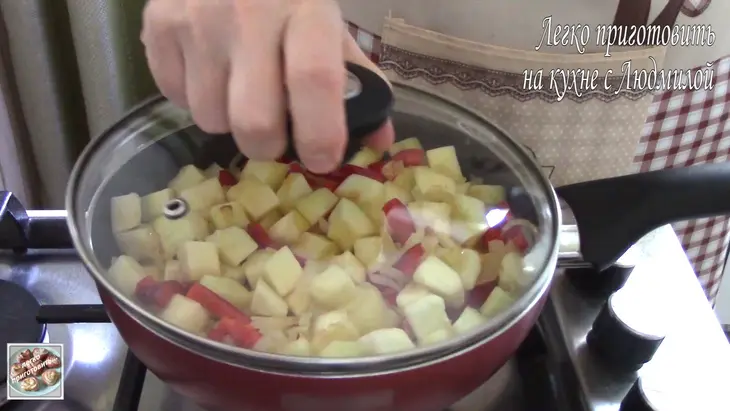 Нежные и вкусные кабачки с перцем в сметане!: шаг 3