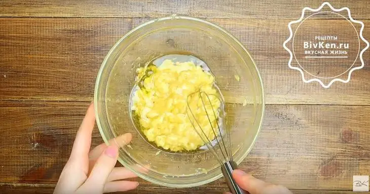Сочный банановый манник: шаг 2