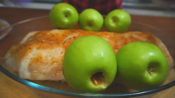 Мясной рулет с квашеной капустой: шаг 7