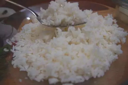 Салат с морепродуктами на праздничный стол: шаг 1