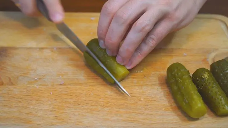 Мясной салат на праздничный стол: шаг 6