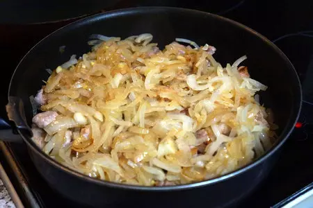 Свинина с перцем и зеленью: шаг 7