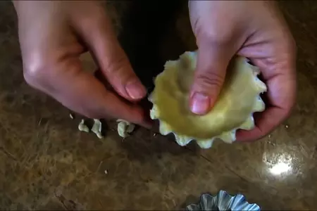 Тарталетки (корзинки) для праздничного стола: шаг 4