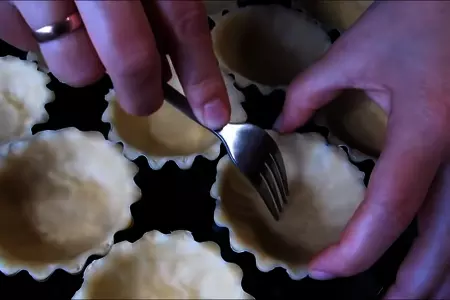 Тарталетки (корзинки) для праздничного стола: шаг 5
