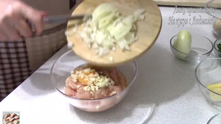 Мясные ватрушки: шаг 1