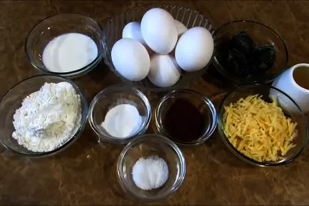 Закусочный рулет на праздничный стол: шаг 1