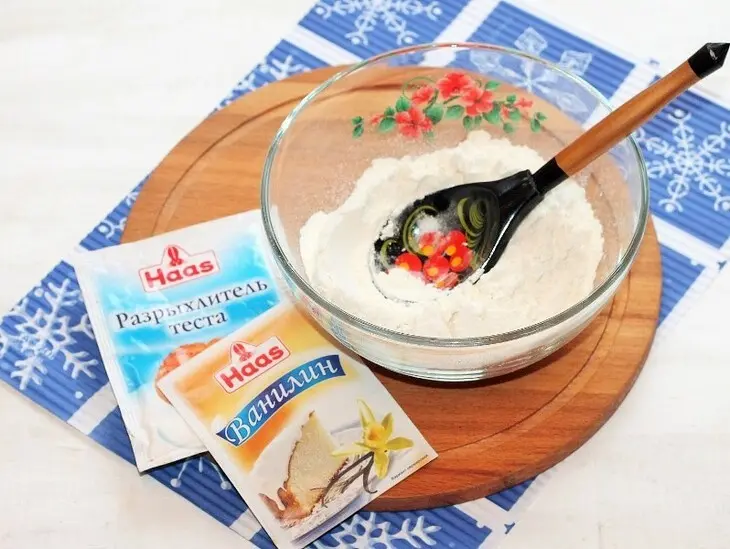 Двухслойный яблочный пирог с орешками: шаг 4