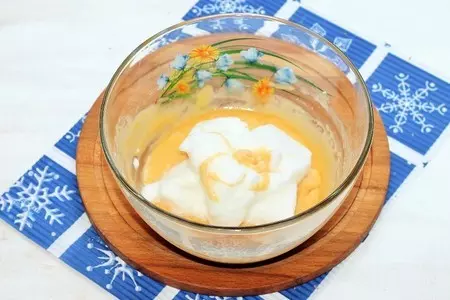 Двухслойный яблочный пирог с орешками: шаг 6