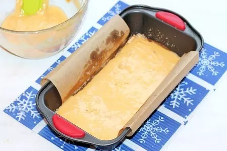 Двухслойный яблочный пирог с орешками: шаг 11