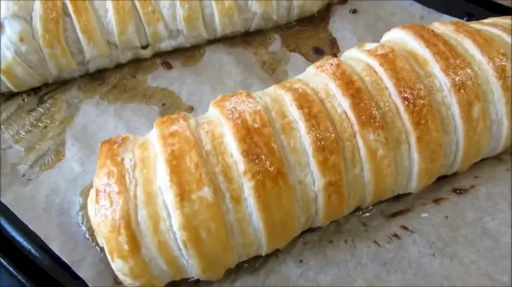 Закусочный рулет с фаршем: шаг 7