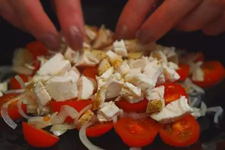 Куриные салаты к празднику: шаг 6