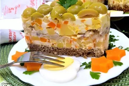 Салат с сельдью в кефирном желе: шаг 8