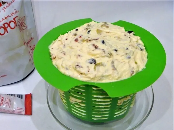 Творожный паштет с вялеными томатами,оливками и каперсами: шаг 3