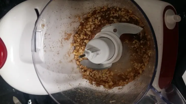 Сливовый соус к мясу и рыбе.: шаг 4