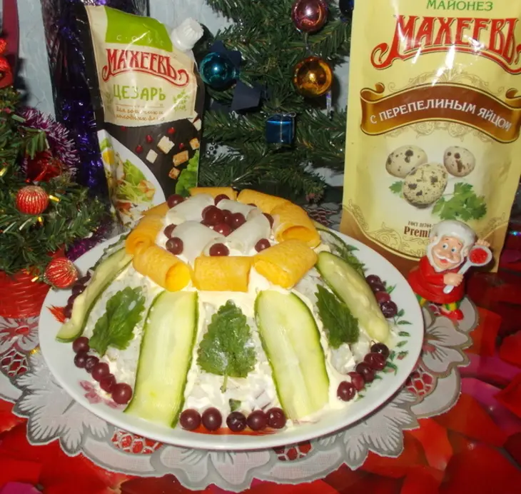 Салат с индейкой рисом и огурцом: шаг 8