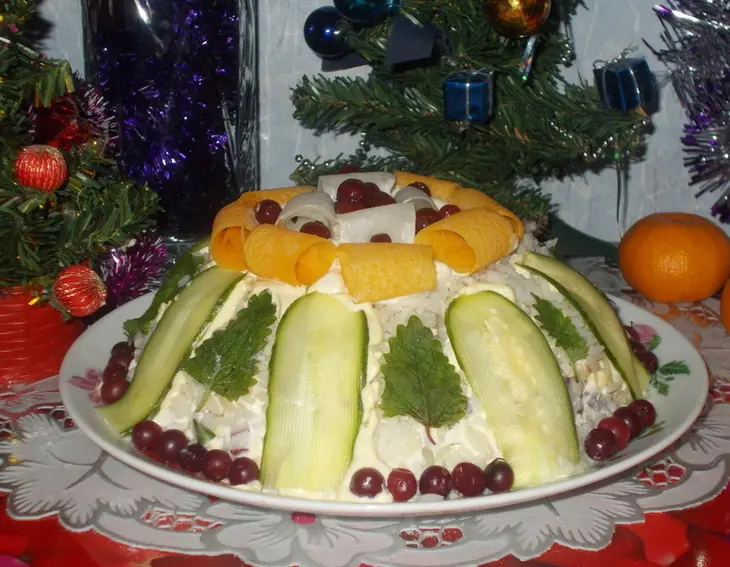Салат с индейкой рисом и огурцом: шаг 9