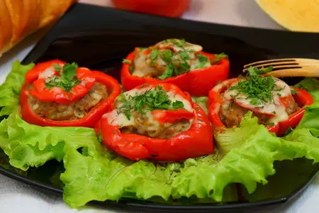 Горячая закуска с мясным фаршем и перцем: шаг 8