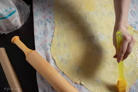 Классический яблочный штрудель (apfelstrudel): шаг 13