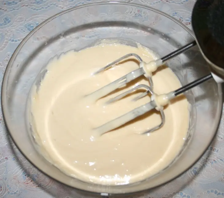 Кекс с корицей и грецкими орехами: шаг 3