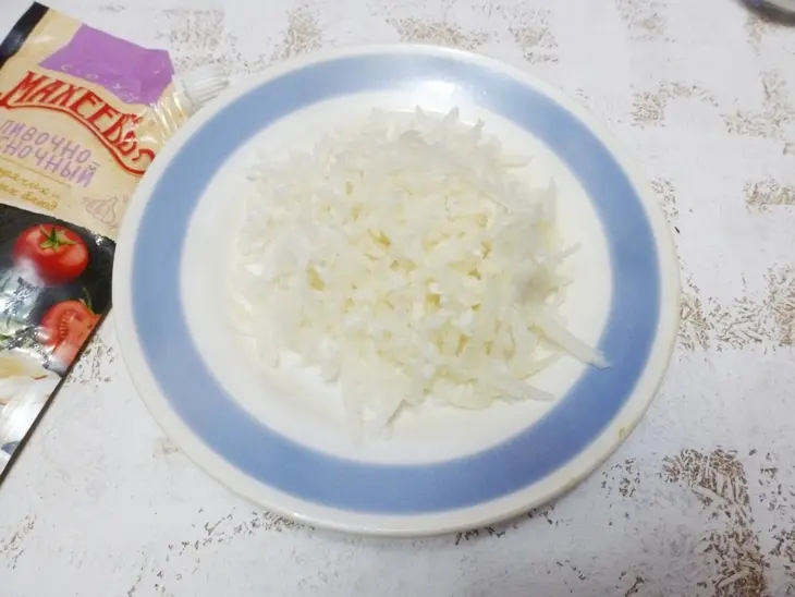 Салат с курицей и дайконом: шаг 3