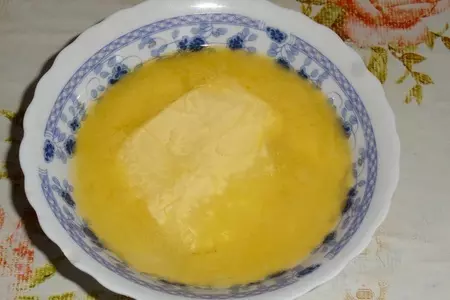 Шоколадный пирог с цедрой и цукатами: шаг 3