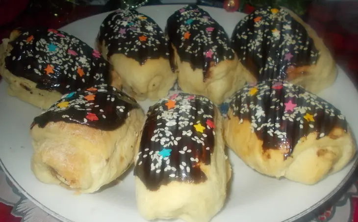 Булочки с начинкой и глазурью: шаг 9