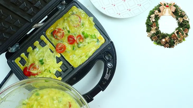 Омлет с овощами вафля: шаг 5