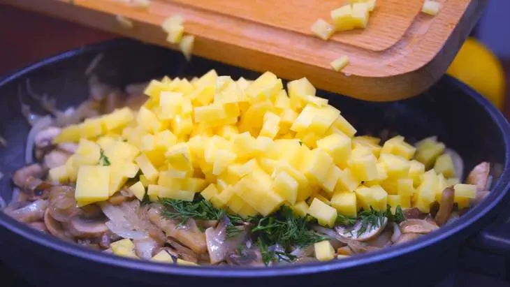Фаршированная курица на новогодний стол: шаг 5