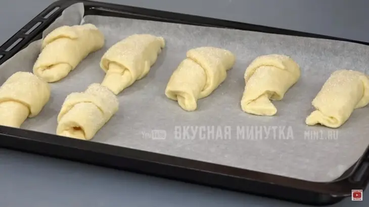 Рогалики из теста на рассоле: шаг 3