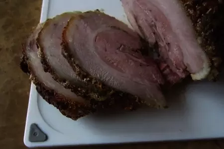 Вкуснейшая грудинка в духовке - вместо колбасы: шаг 7