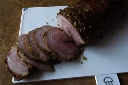 Вкуснейшая грудинка в духовке - вместо колбасы: шаг 8