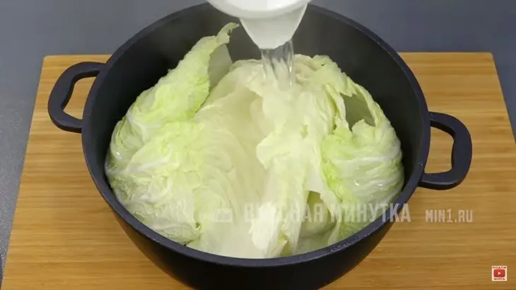 Голубцы из пекинской капусты: шаг 2