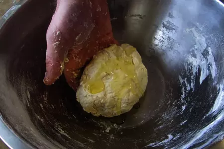 Пицца с картофельным пюре: шаг 2