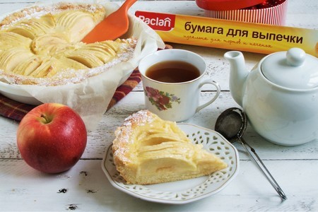 Пирог с яблоками и сметанной начинкой : шаг 5